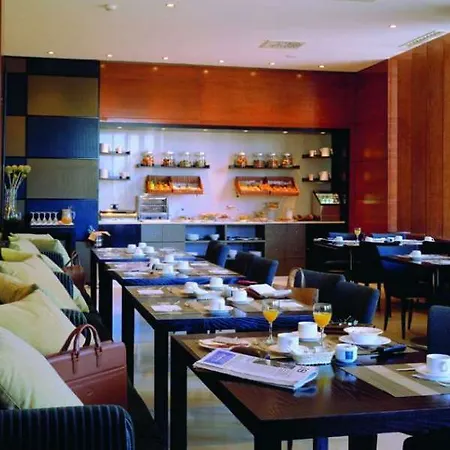 Ac By Marriott بونفيراذا