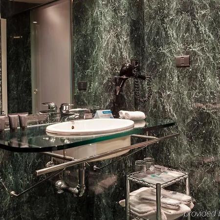 Ac By Marriott Ponferrada