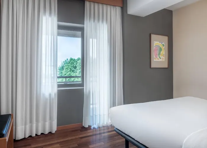 Ac By Marriott 4* 폰페라다