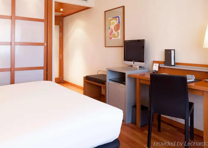 호텔 Ac By Marriott 폰페라다